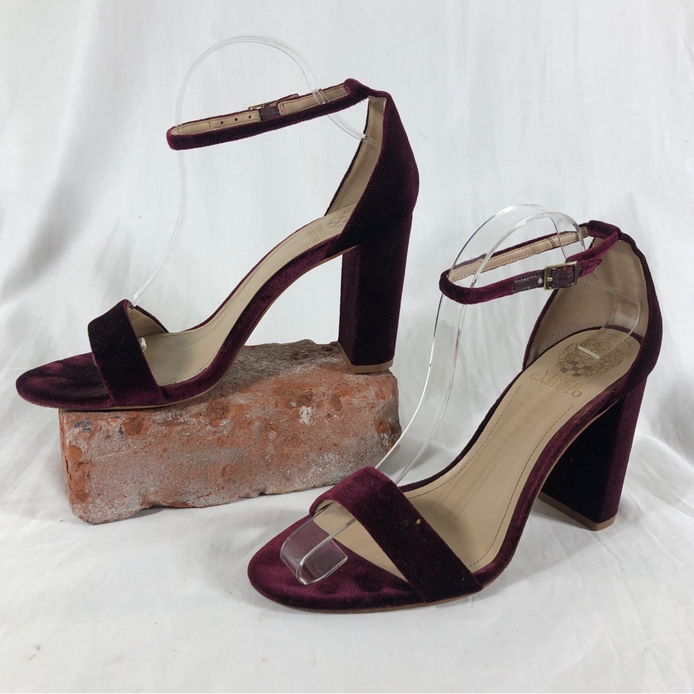 Vince Camuto garnet red velvet heels ankle strap holiday Christmas red shoes 9.5 - Picture 2 of 8